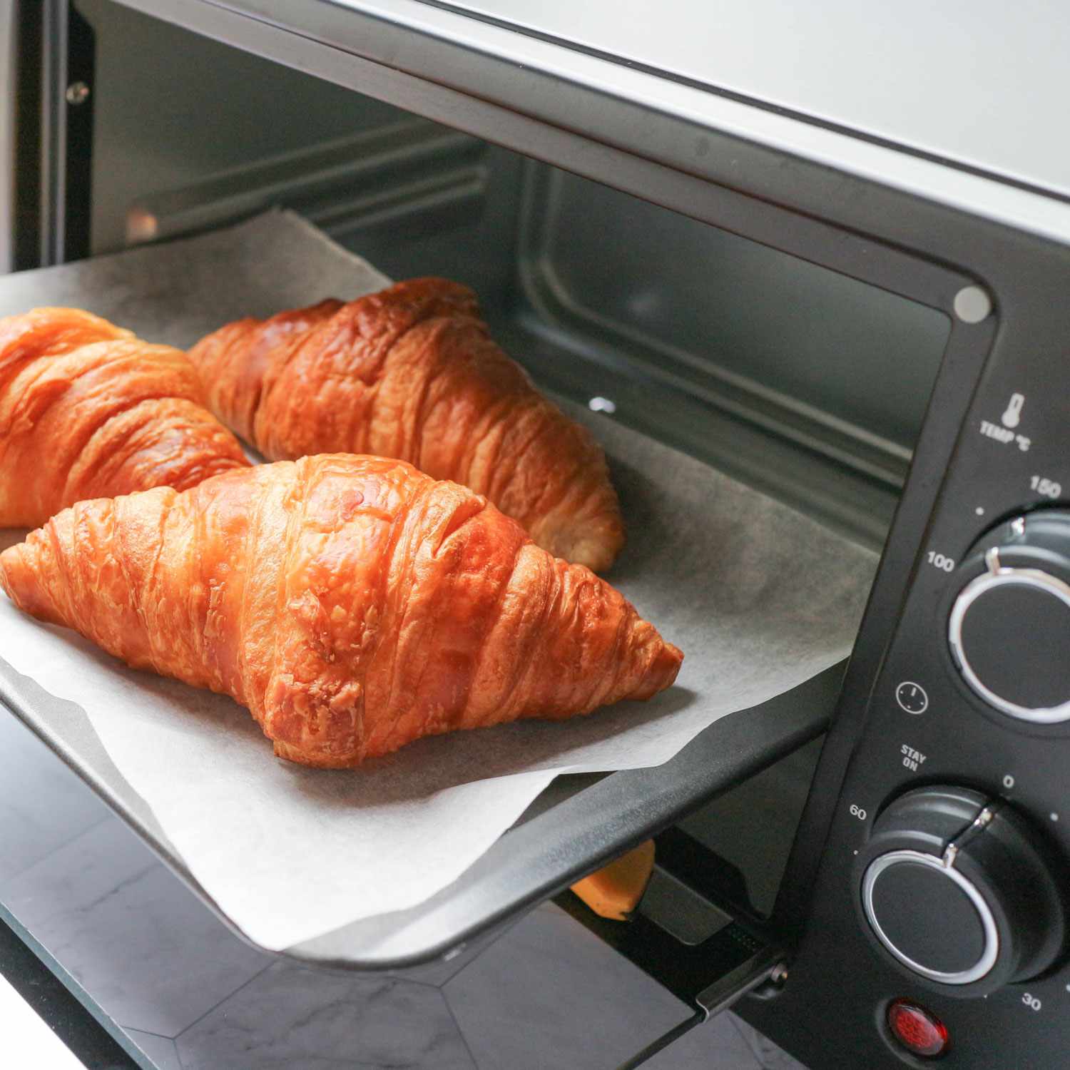 How to Clean Convection Oven