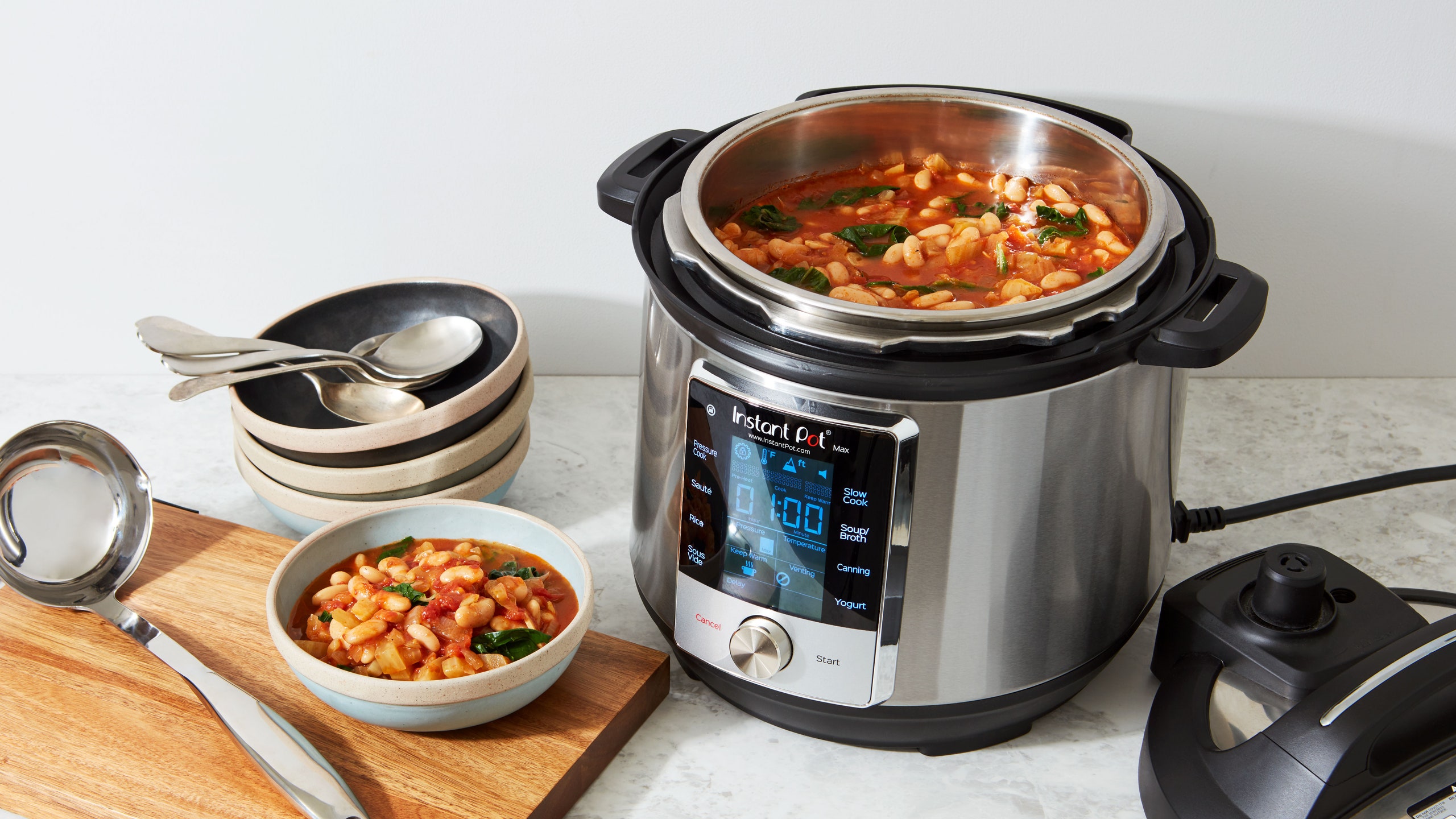 How to Clean And Maintain Slow Cooker